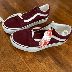 Vans Old Skool in Maroon/Burgundy NWT